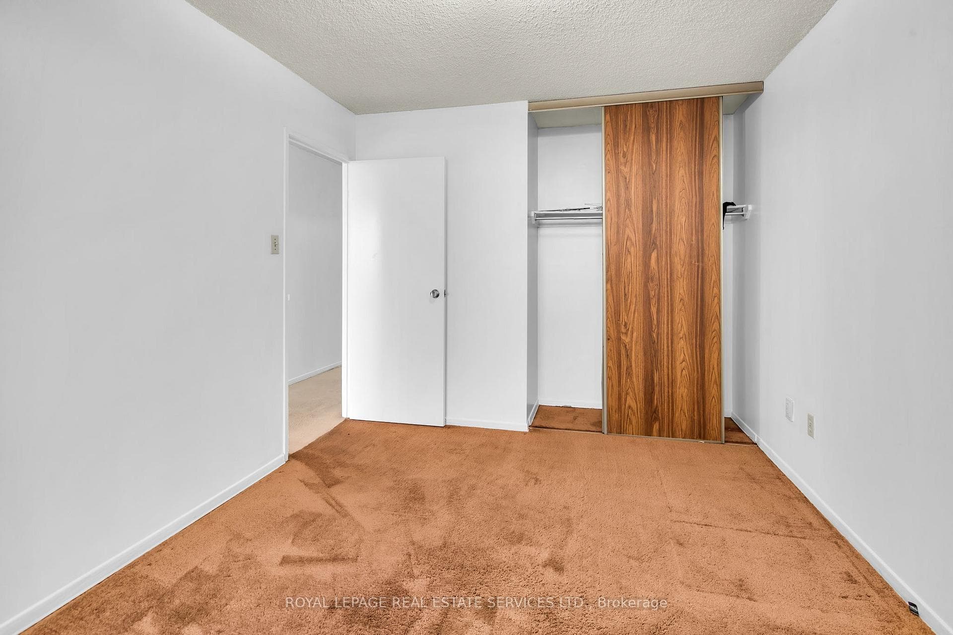 100 Quebec Avenue Unit 1811 photo 26