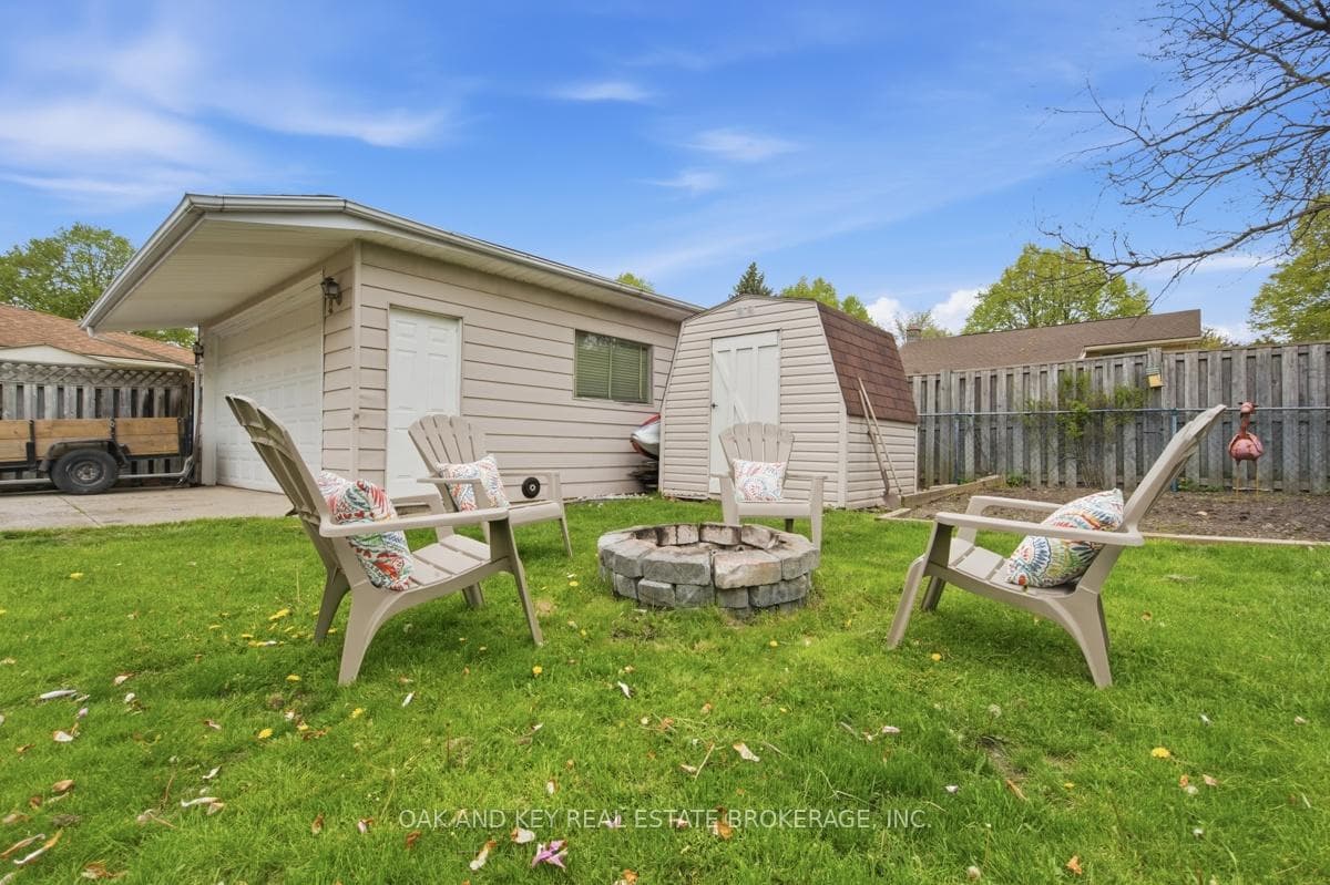 53 Alayne Crescent photo 44