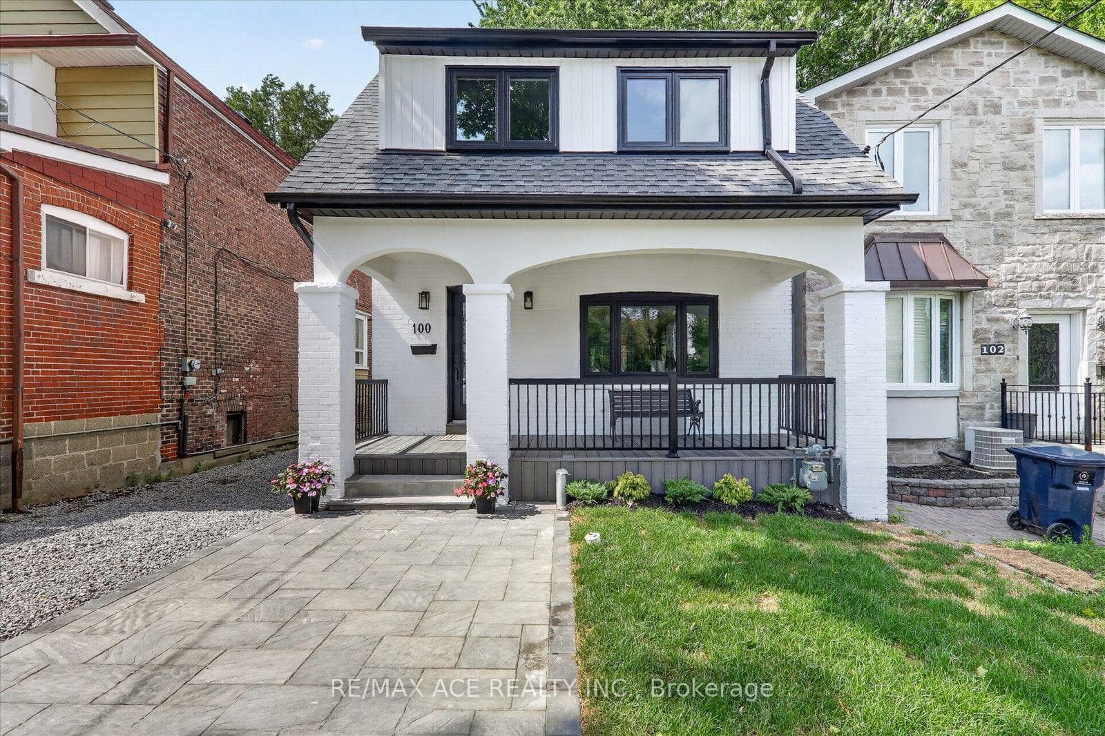 100 Dunkirk Road photo 1