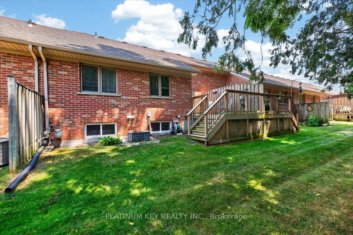 307 Metcalfe Street Unit 6 photo 23