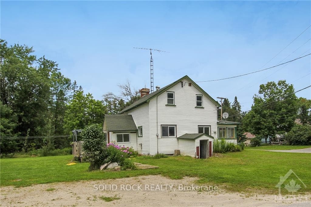 104 BENNETT Drive photo 23
