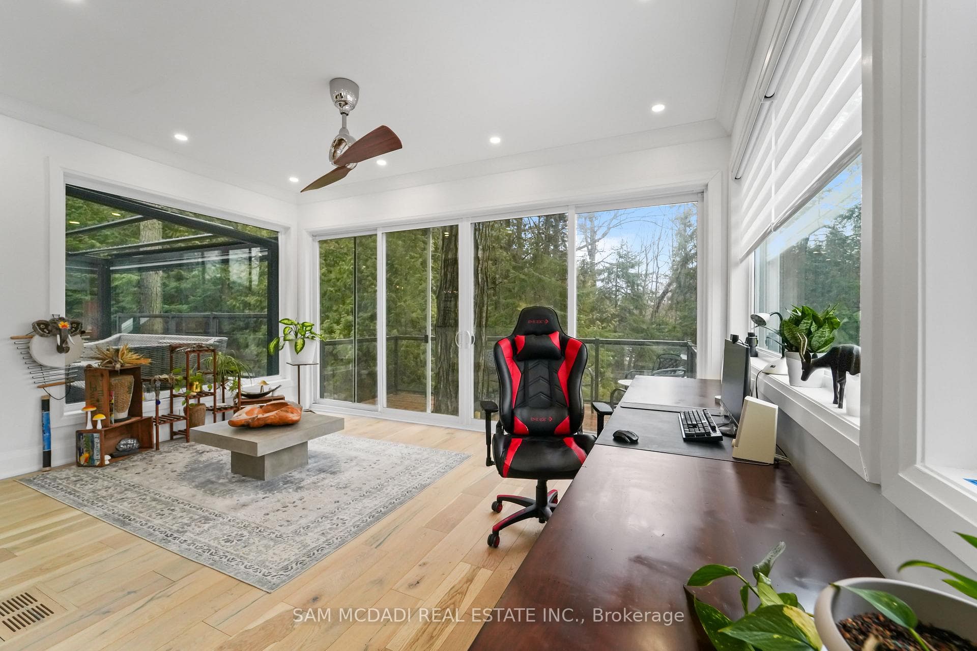 2814 Forks Of The Credit Road photo 19