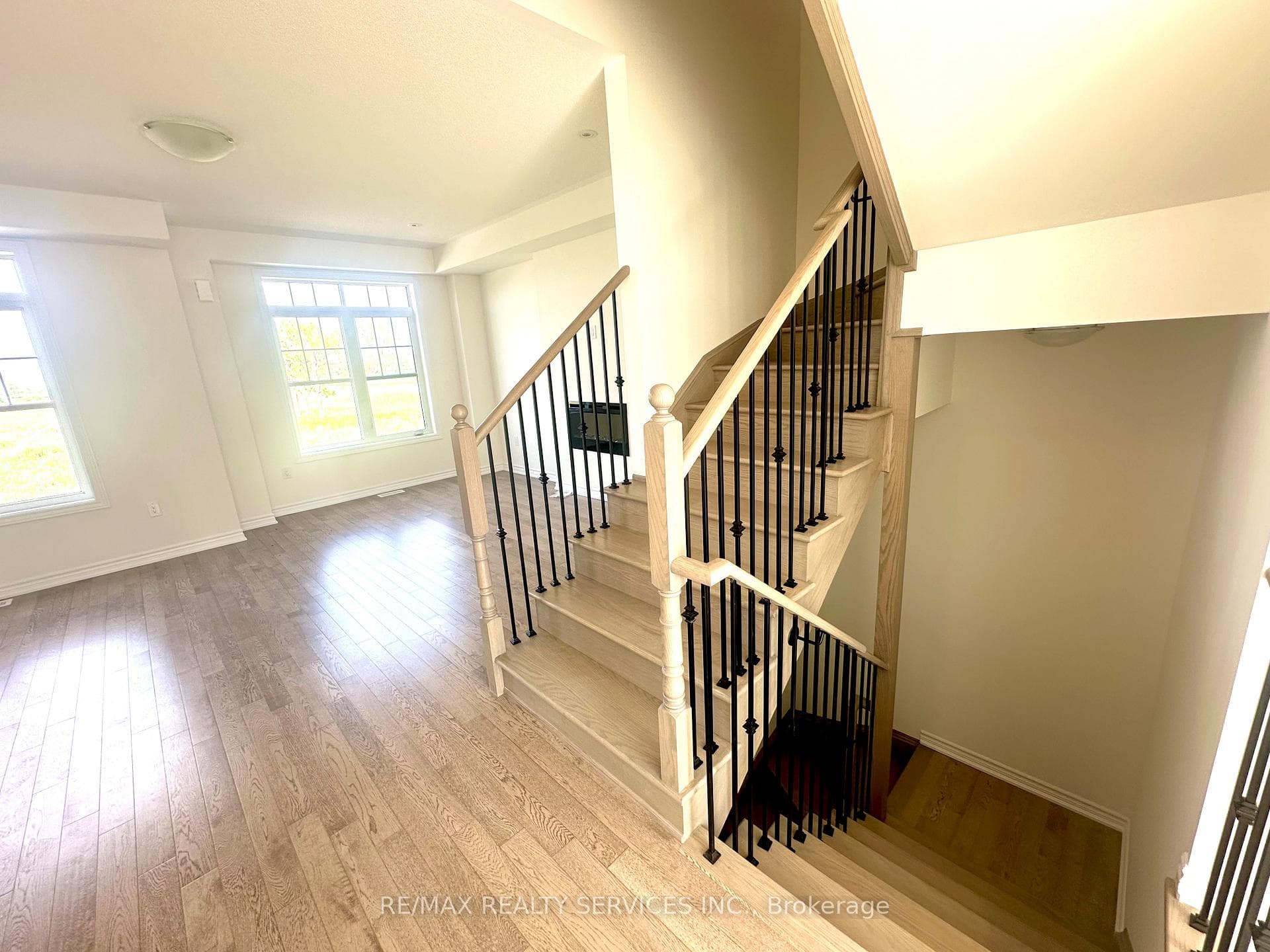 12318 Mclaughlin Road photo 5