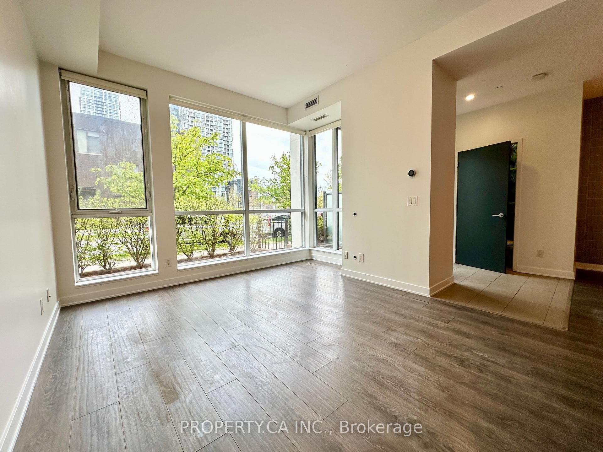 55 Regent Park Boulevard Unit 116 photo 3