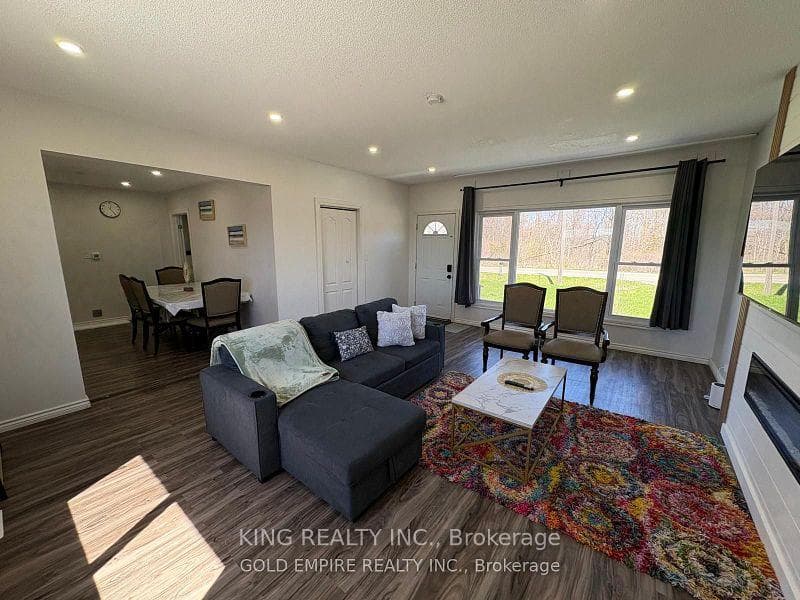 4266 Greenlane Road photo 17