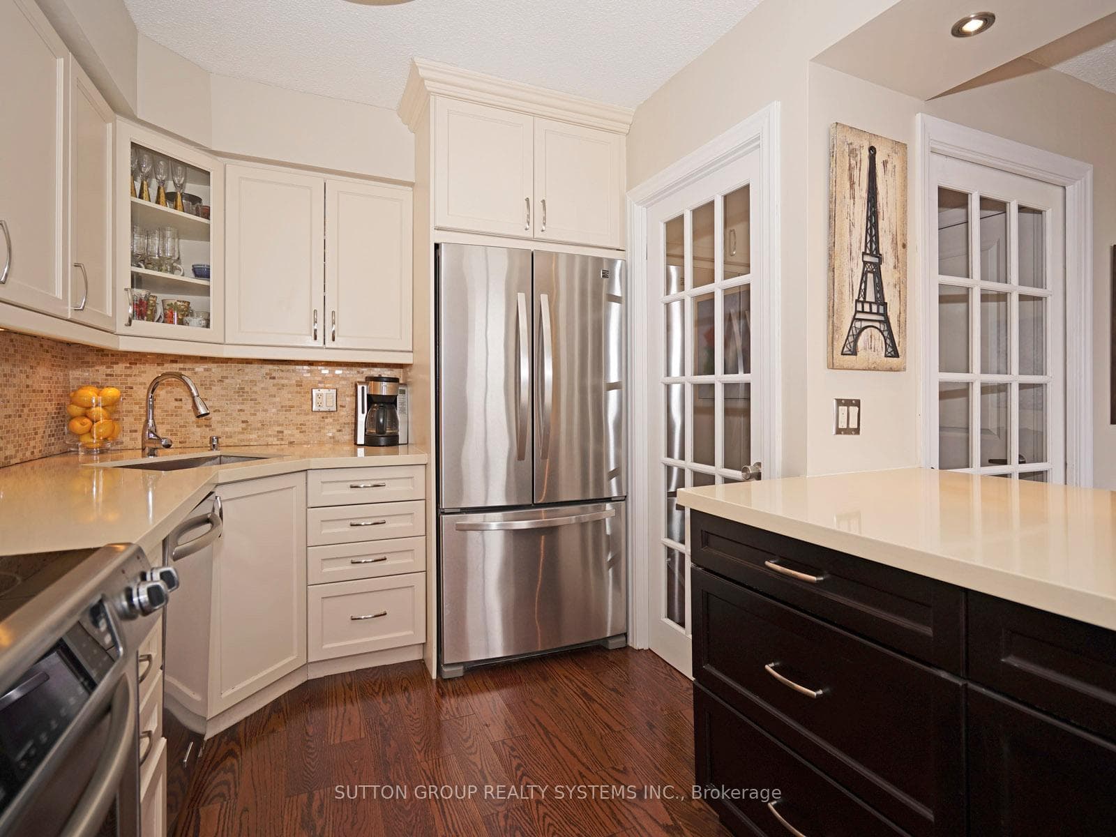 35 Ormskirk Avenue Unit 811 photo 13