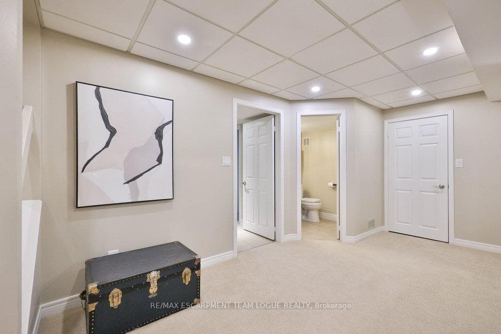 1215 Rushbrooke Drive photo 34
