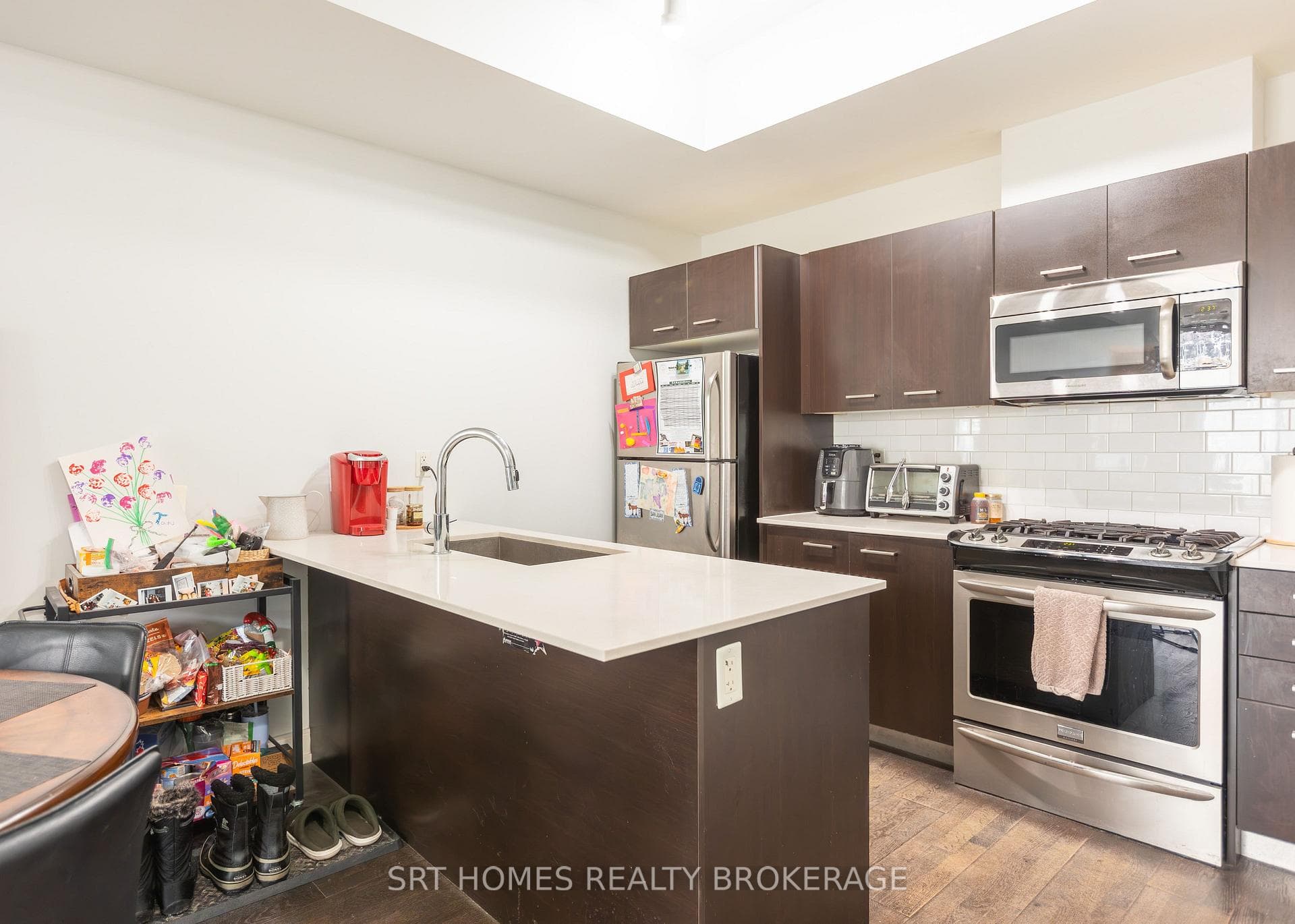 Breakfast Bar
