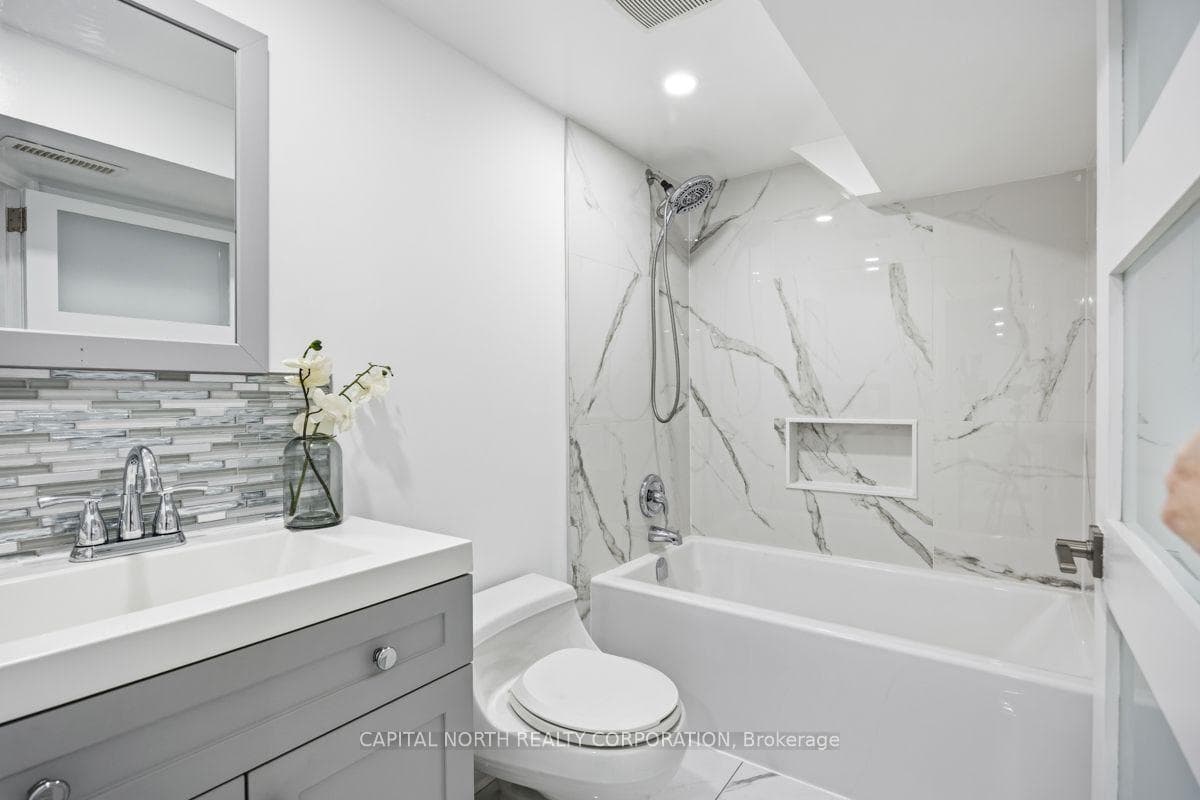 219 McRoberts Avenue photo 28