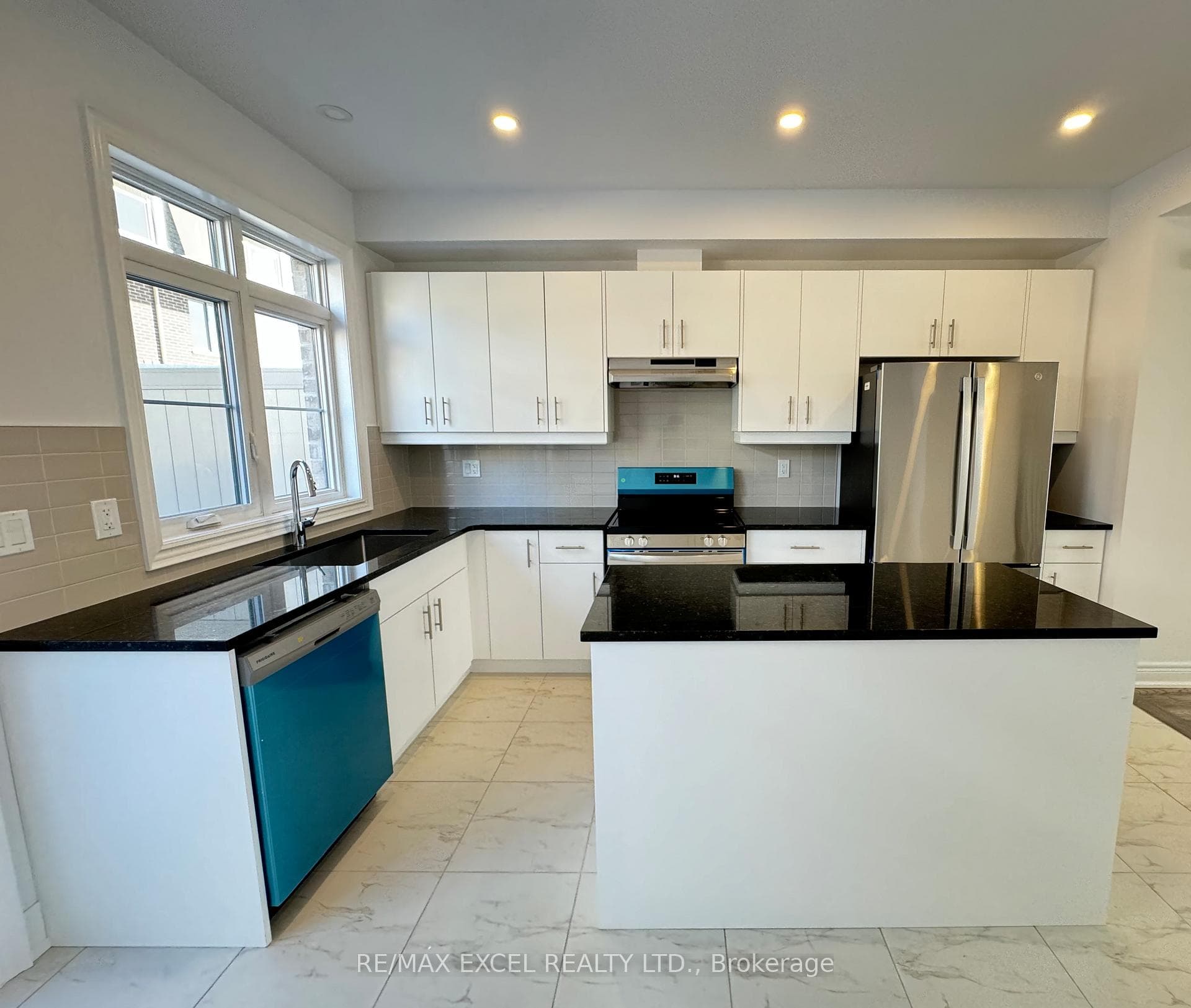 2119 Lillykin Street Unit 10 photo 10