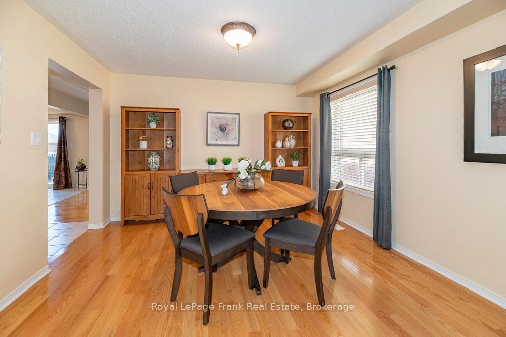 720 Ormond Drive photo 6
