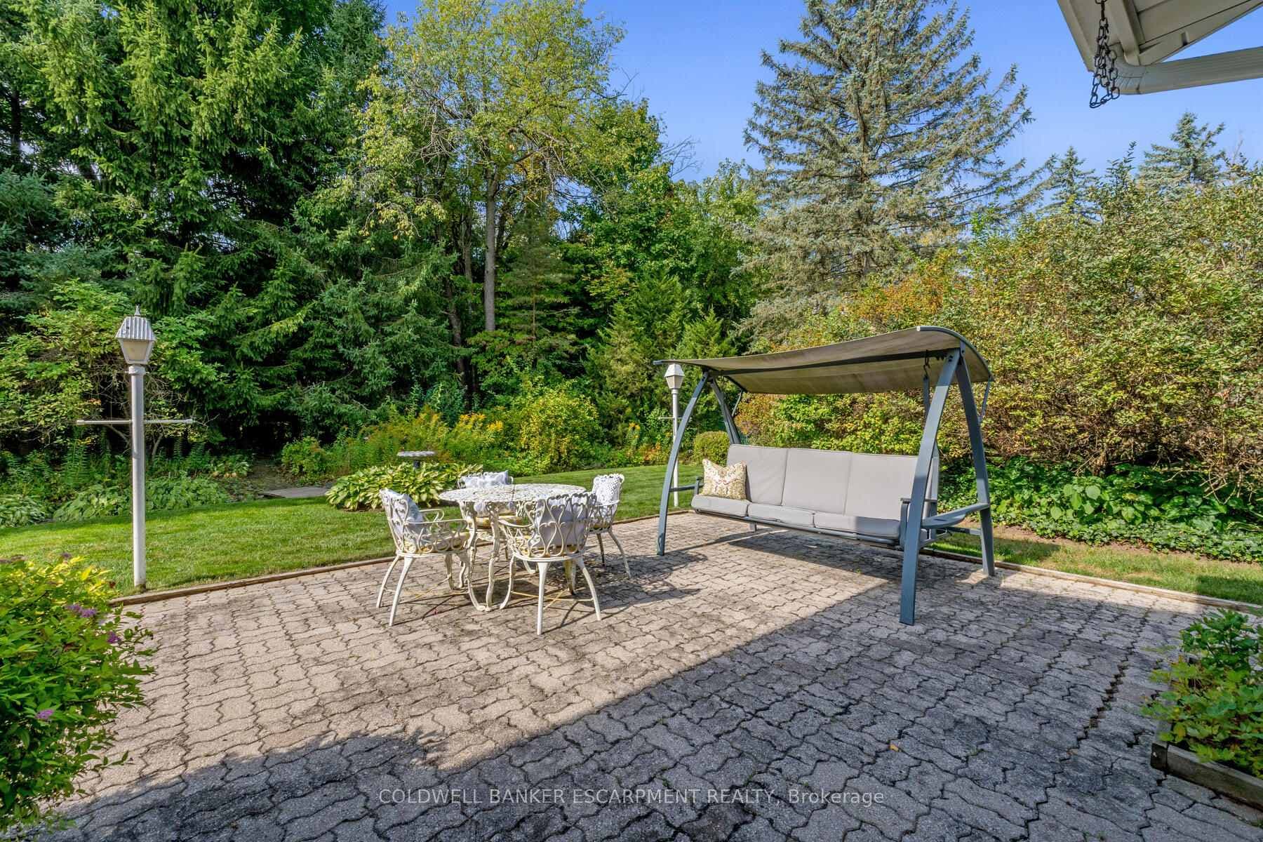 152 Elmore Drive photo 22