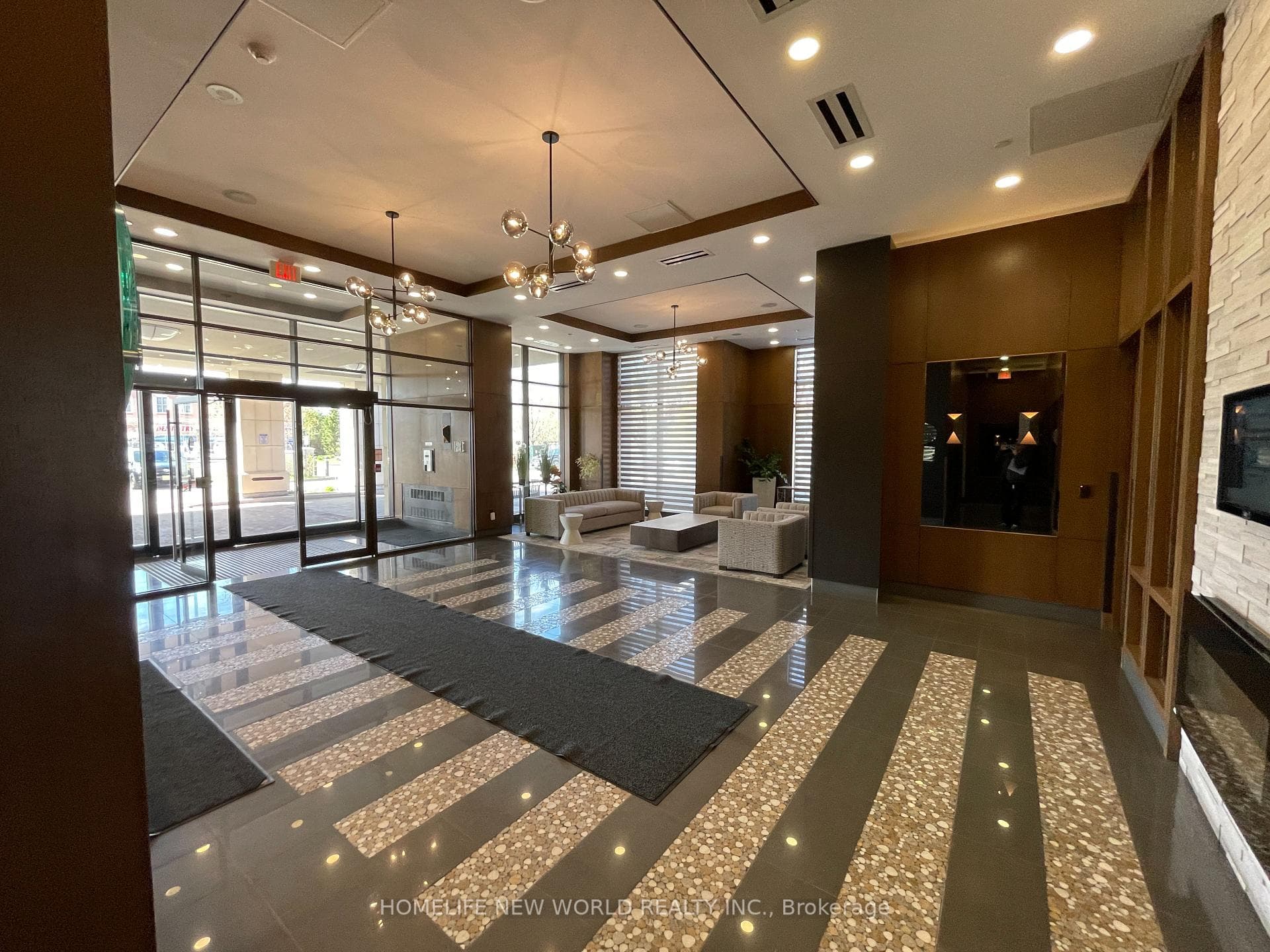 G/F lobby
