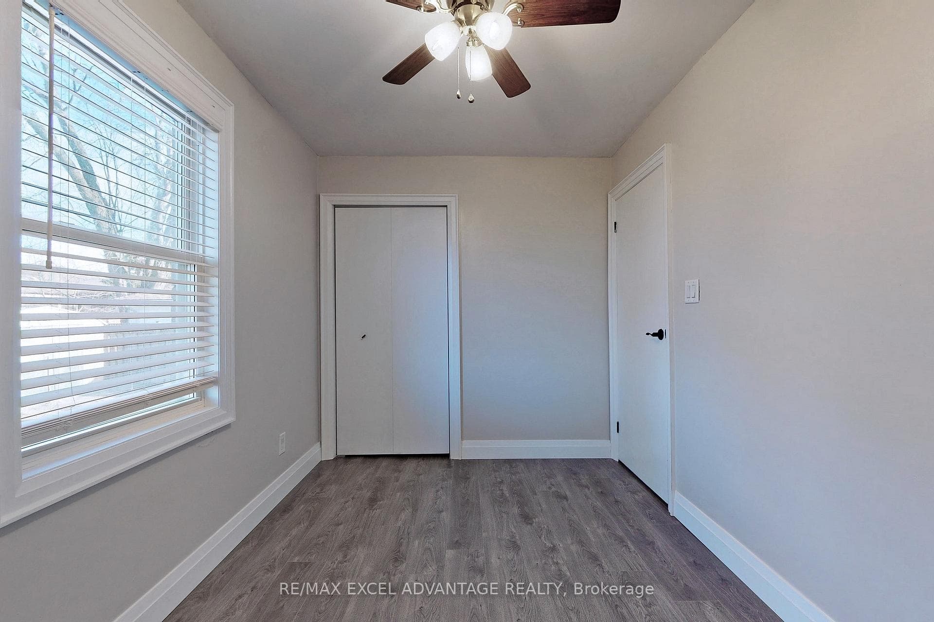 558 Adelaide Avenue Unit Main photo 13