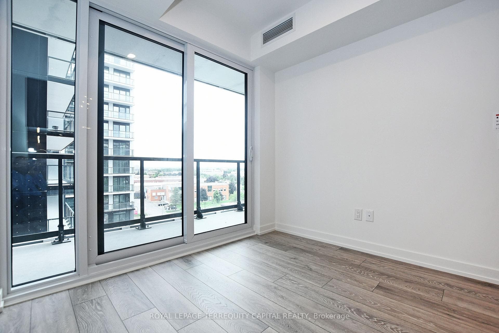 1100 Sheppard Avenue Unit 706 photo 12