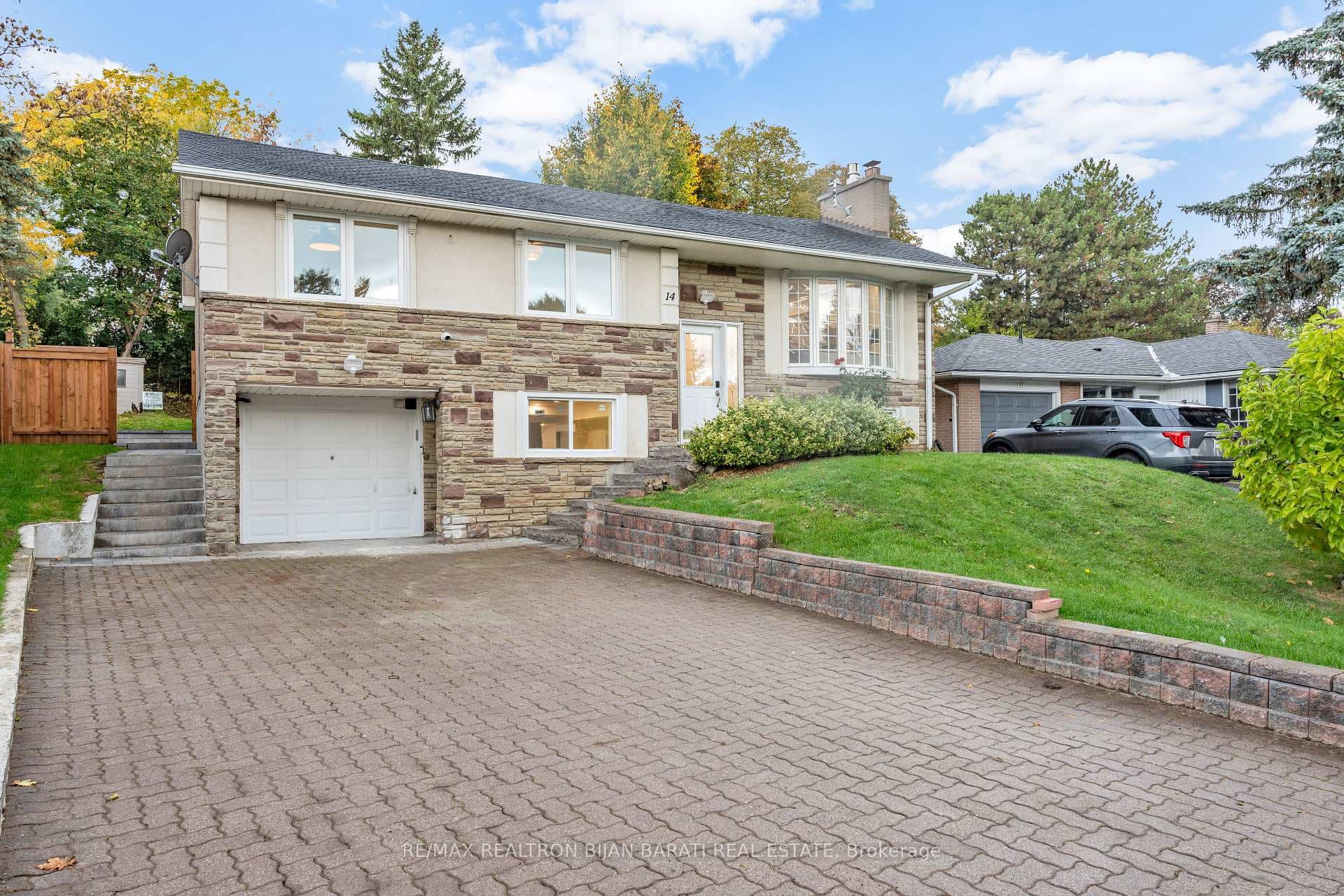 14 Henderson Avenue photo 42