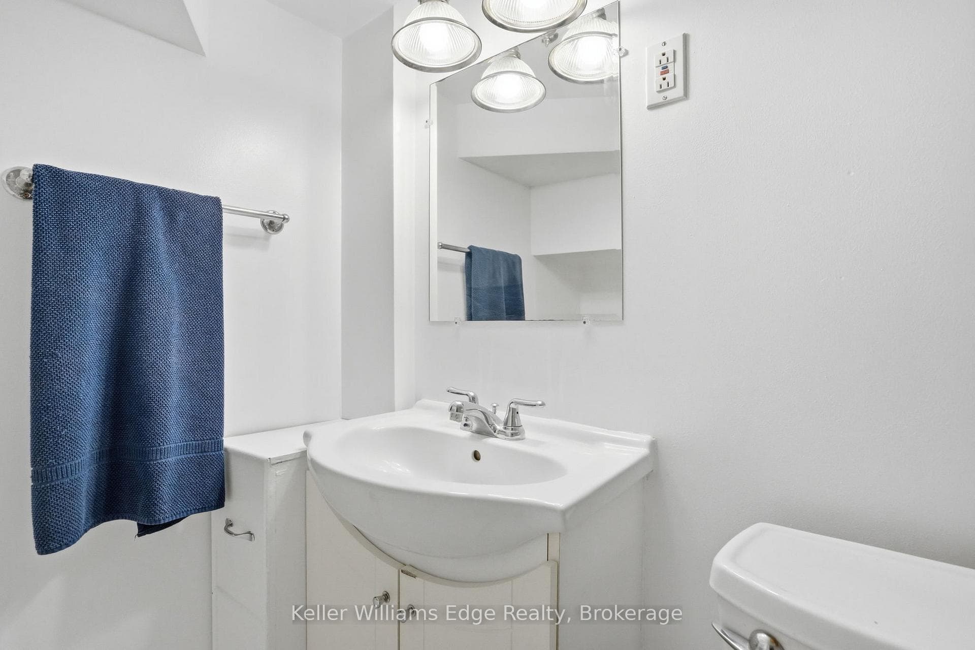 99 St Andrews Street photo 32