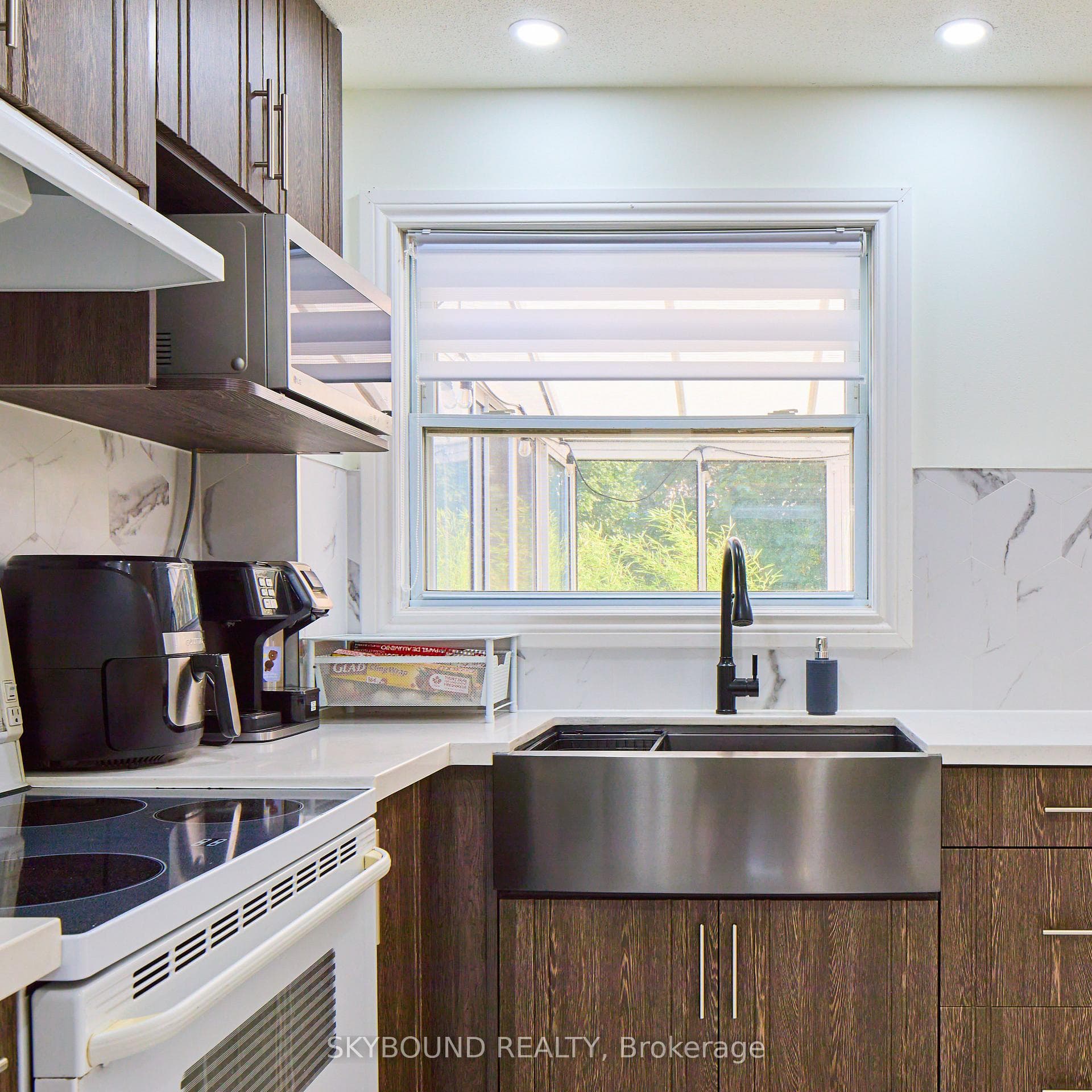 1021 Anna Maria Avenue photo 9