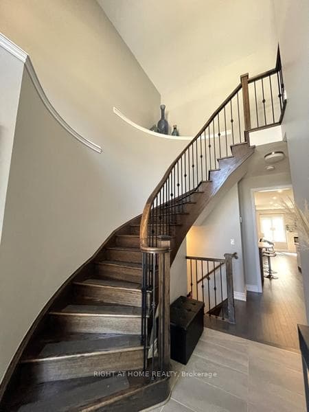1375 Lawson Street photo 3