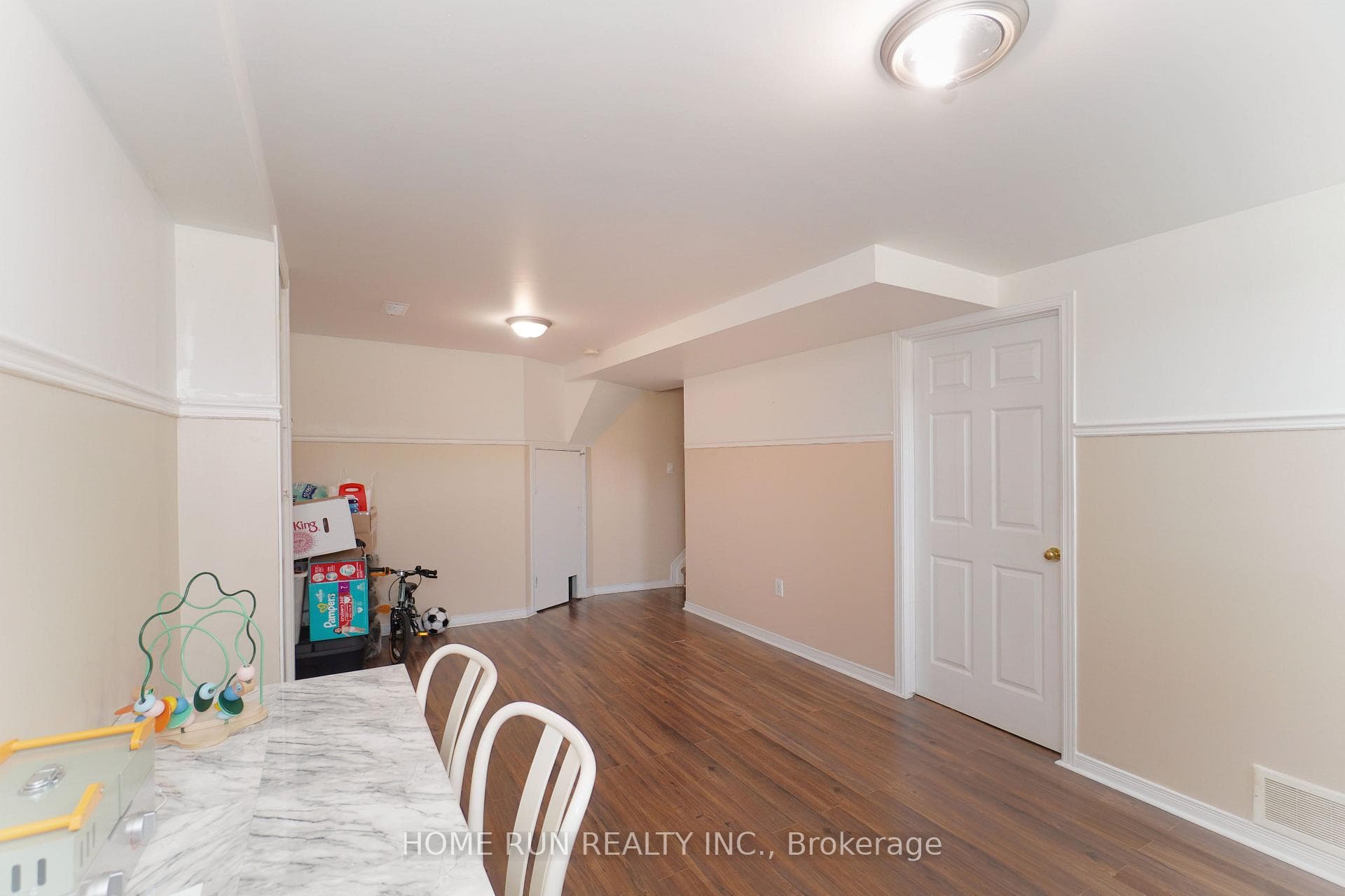 40 CRAMPTON Drive photo 23