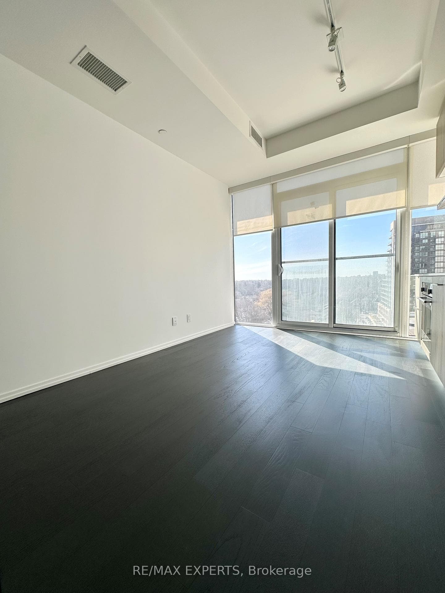 5 Soudan Avenue Unit 1116 photo 9