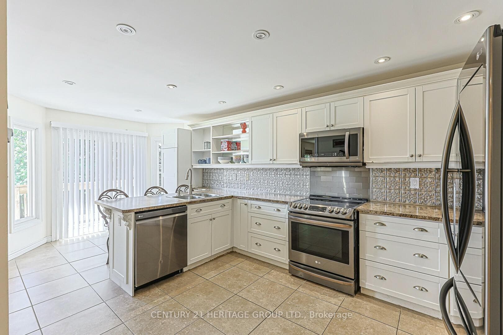 12 Gres Court photo 11