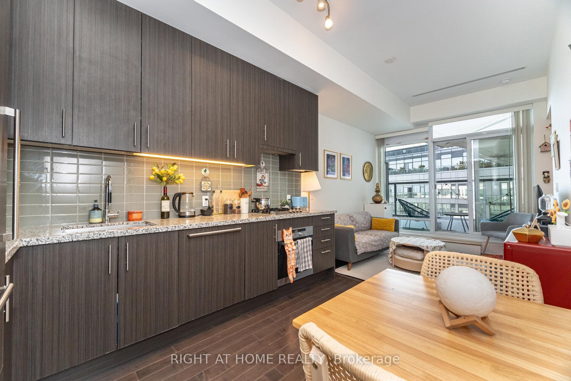 29 Queens Quay Unit 1109 photo 5