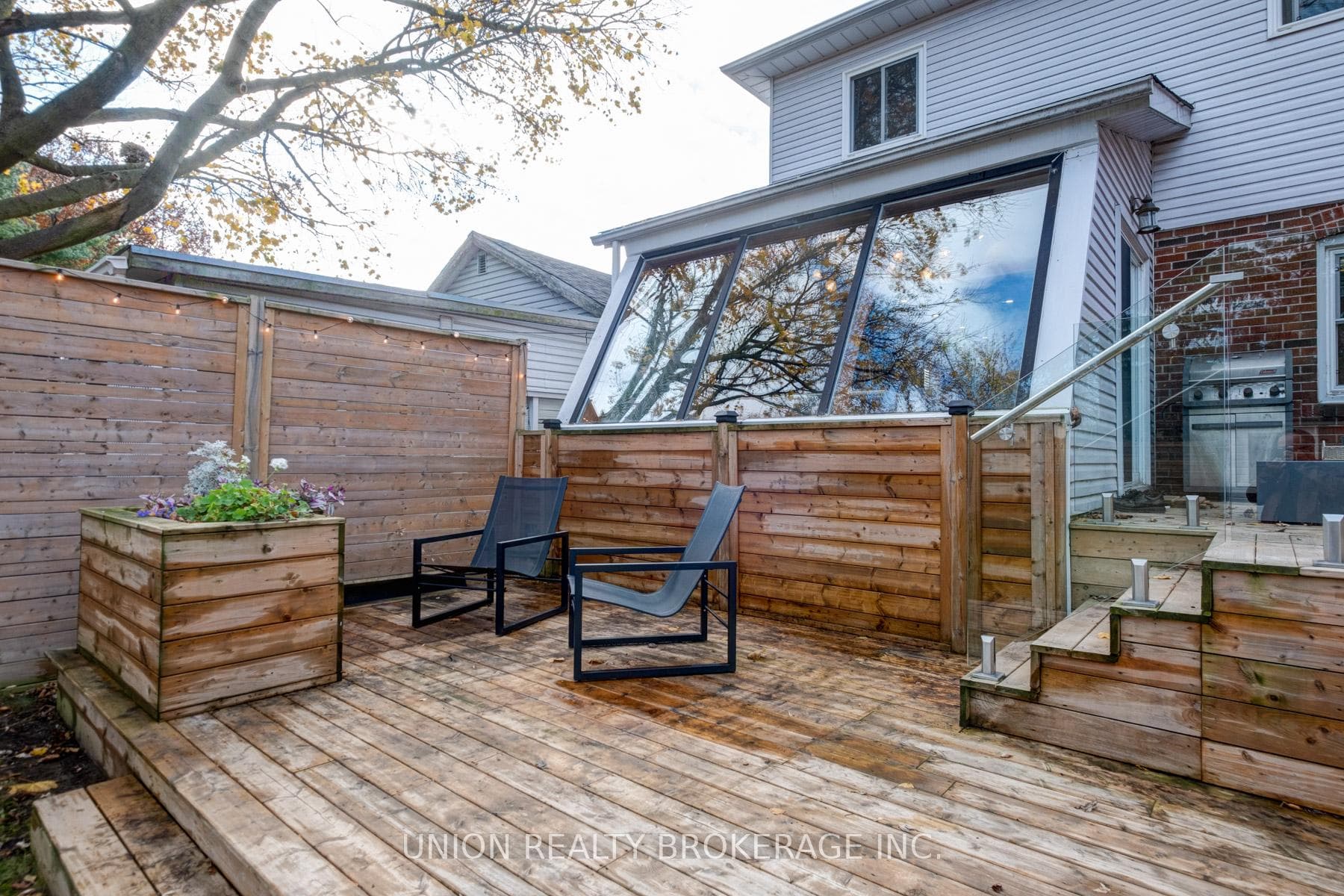 83 Eastwood Avenue photo 30