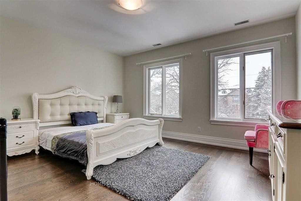 41 Arjay Crescent photo 15