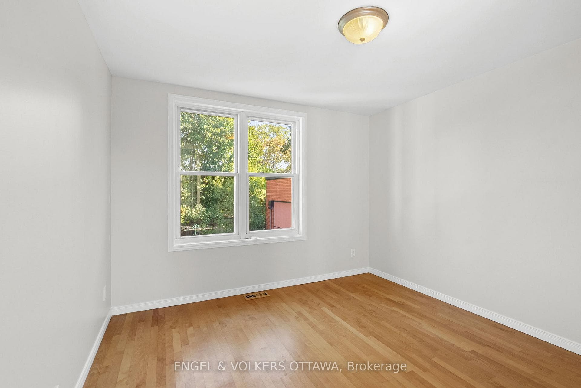 31 Morris Street photo 25