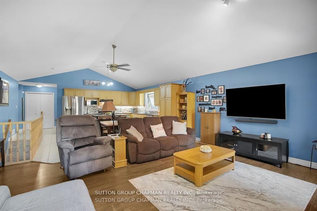 434 Cardigan Drive photo 15