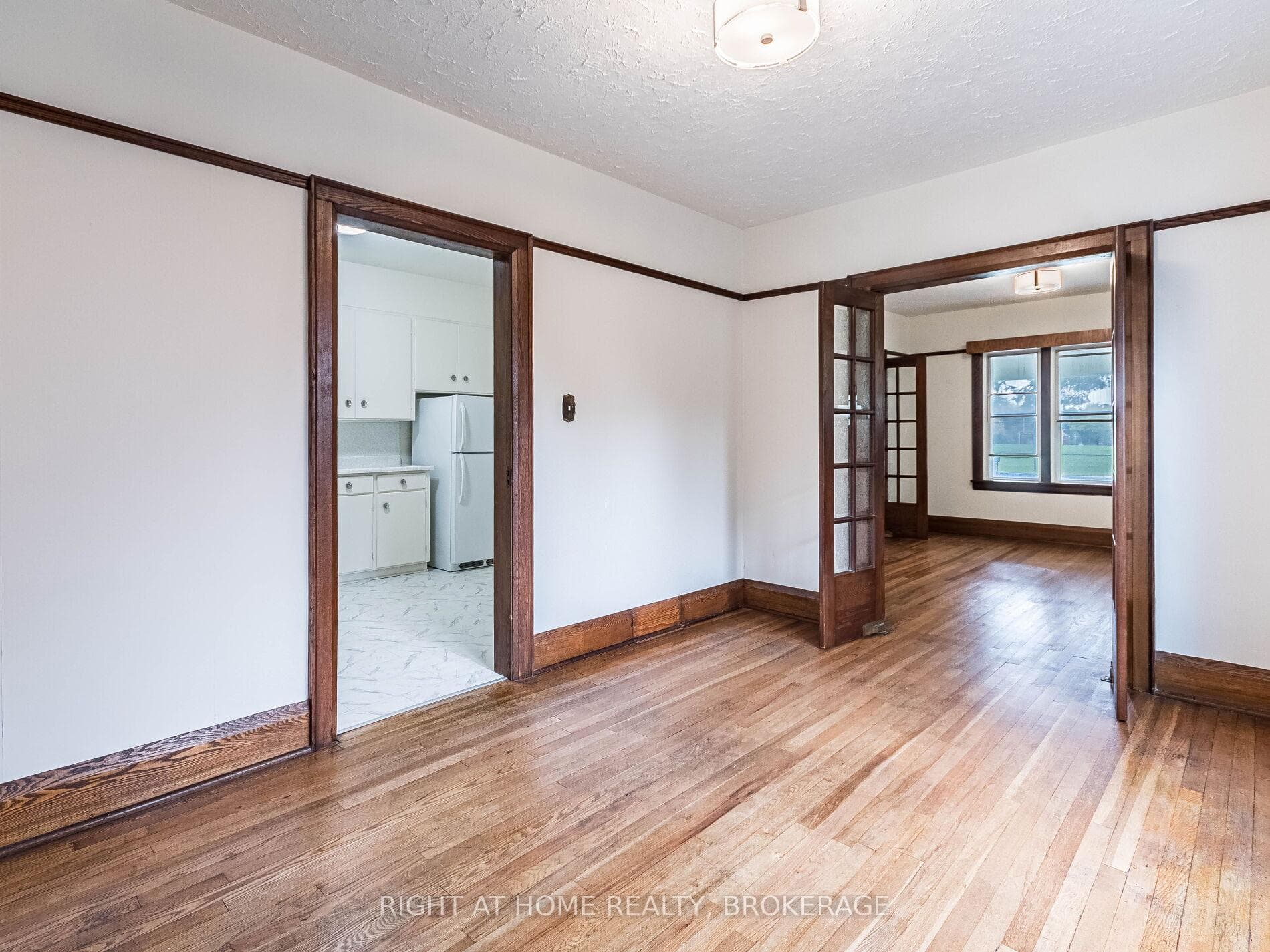 88 William Street photo 11