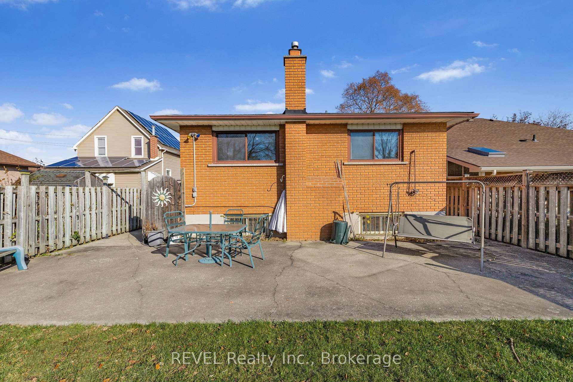 68 Hixon Road photo 29