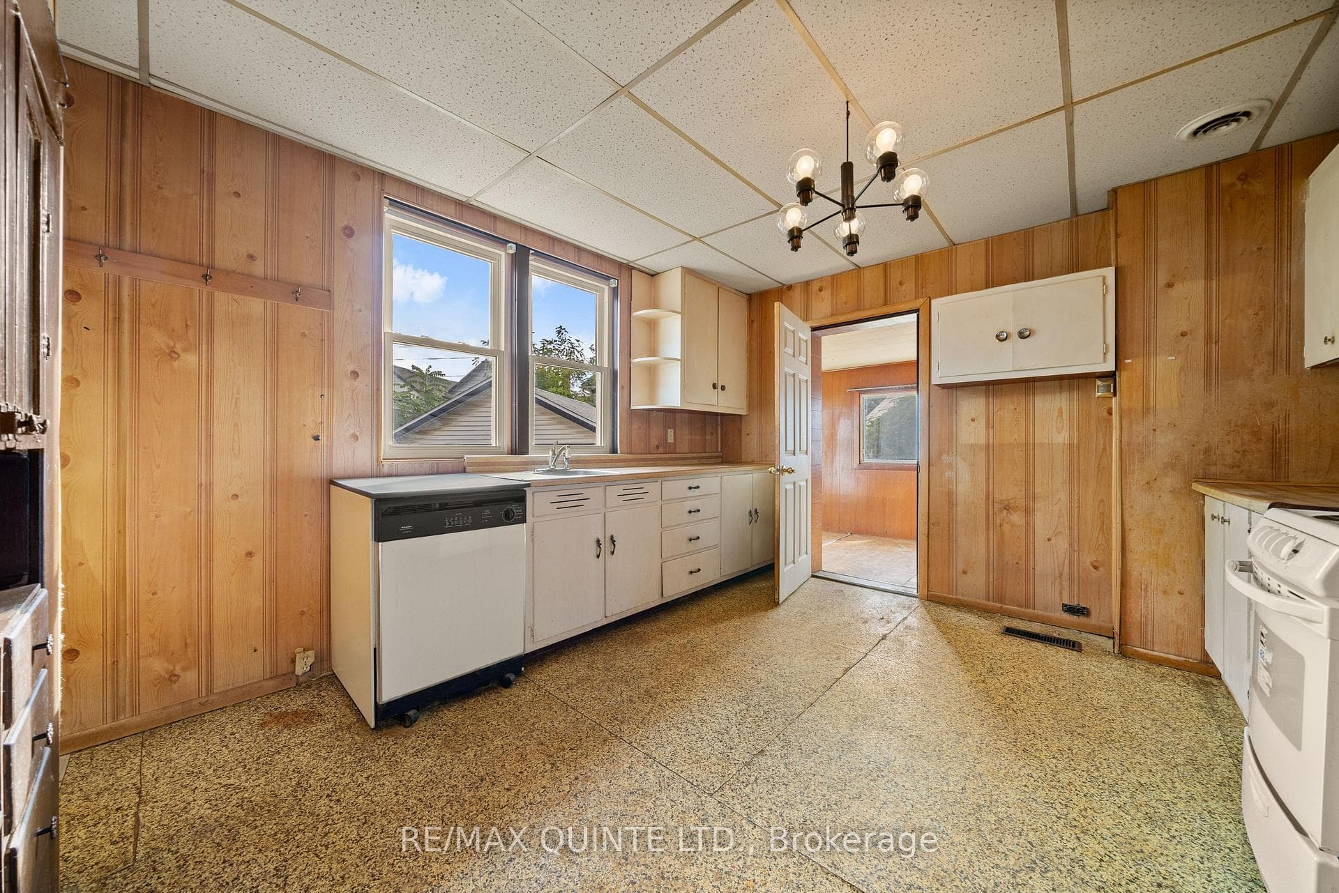 51 Strachan Street photo 9
