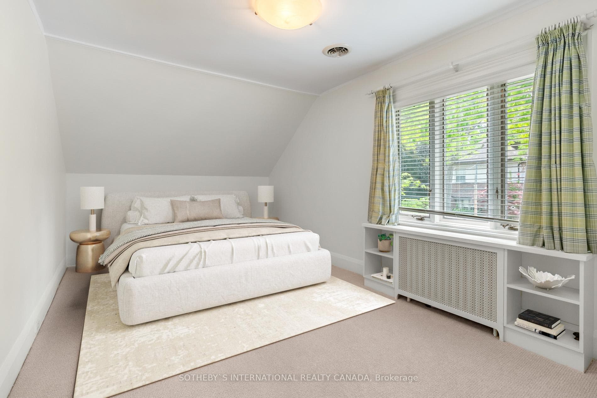 189 Hudson Drive photo 10