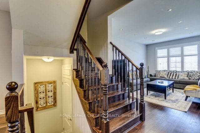 1506 Clitherow Street photo 12