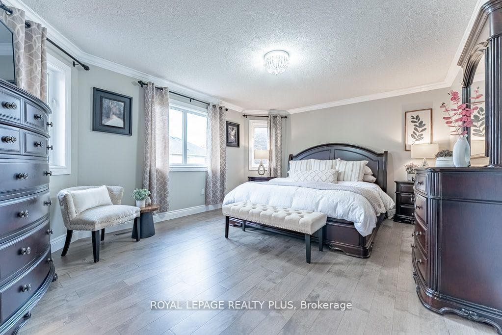 20 Navy Crescent photo 22