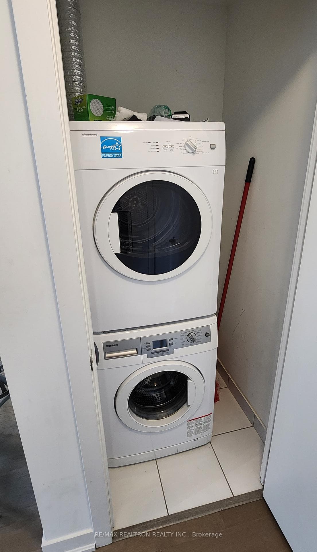 30 Nelson Street Unit 904 photo 12