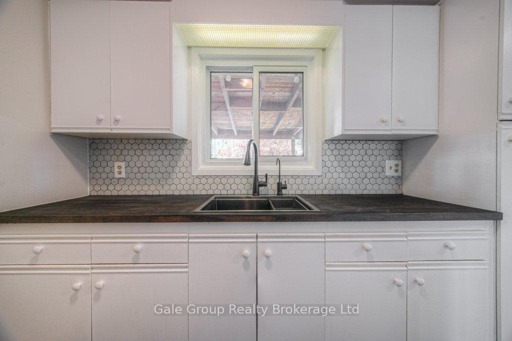 808 Walter Street Unit B photo 15