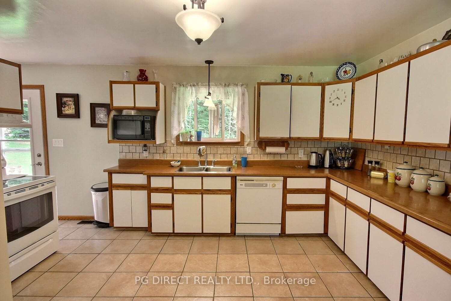 4489 Musclow Greenview Road photo 24