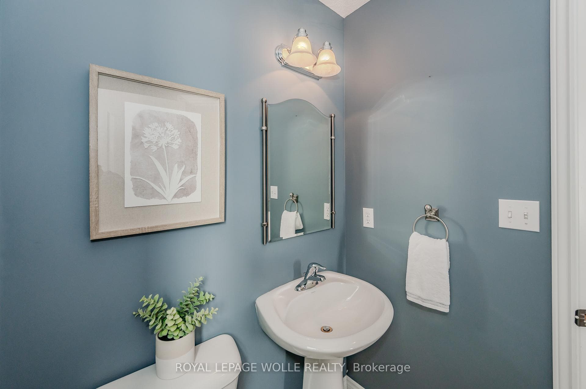 14 Acker Street photo 12