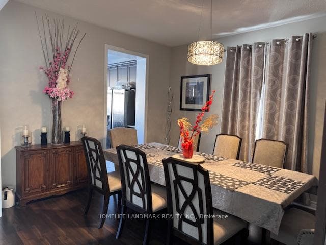 61 Barlow Place photo 8