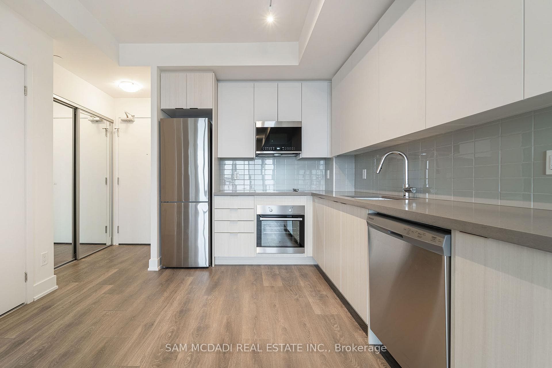 297 Oak Walk Drive Unit 1102 photo 6