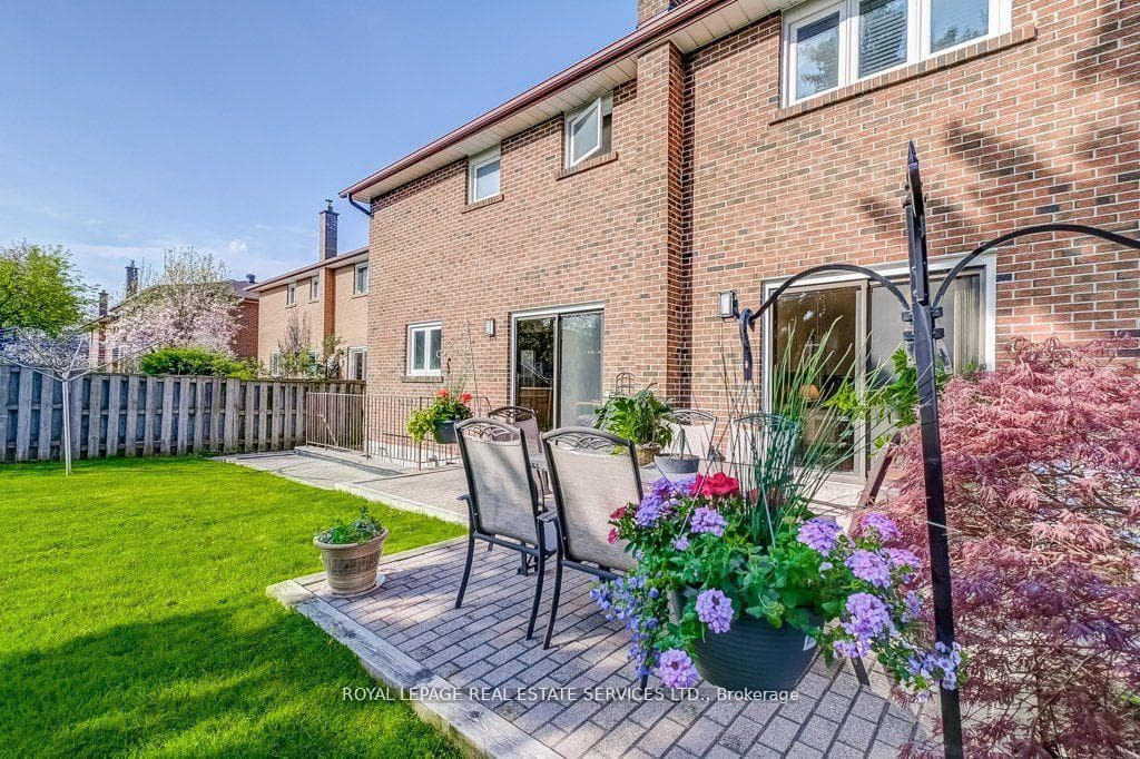 71 Neilson Drive photo 35