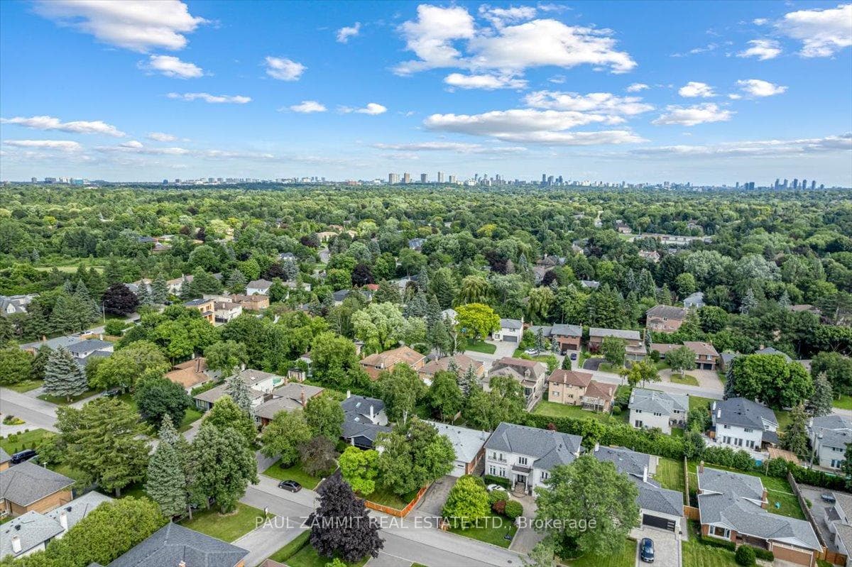 47 Ladyslipper Court photo 42