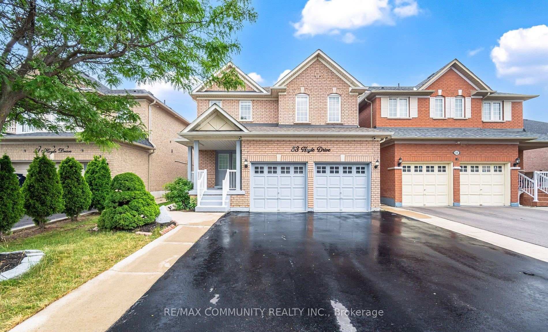 53 Hoyle Drive Unit Lower photo 1