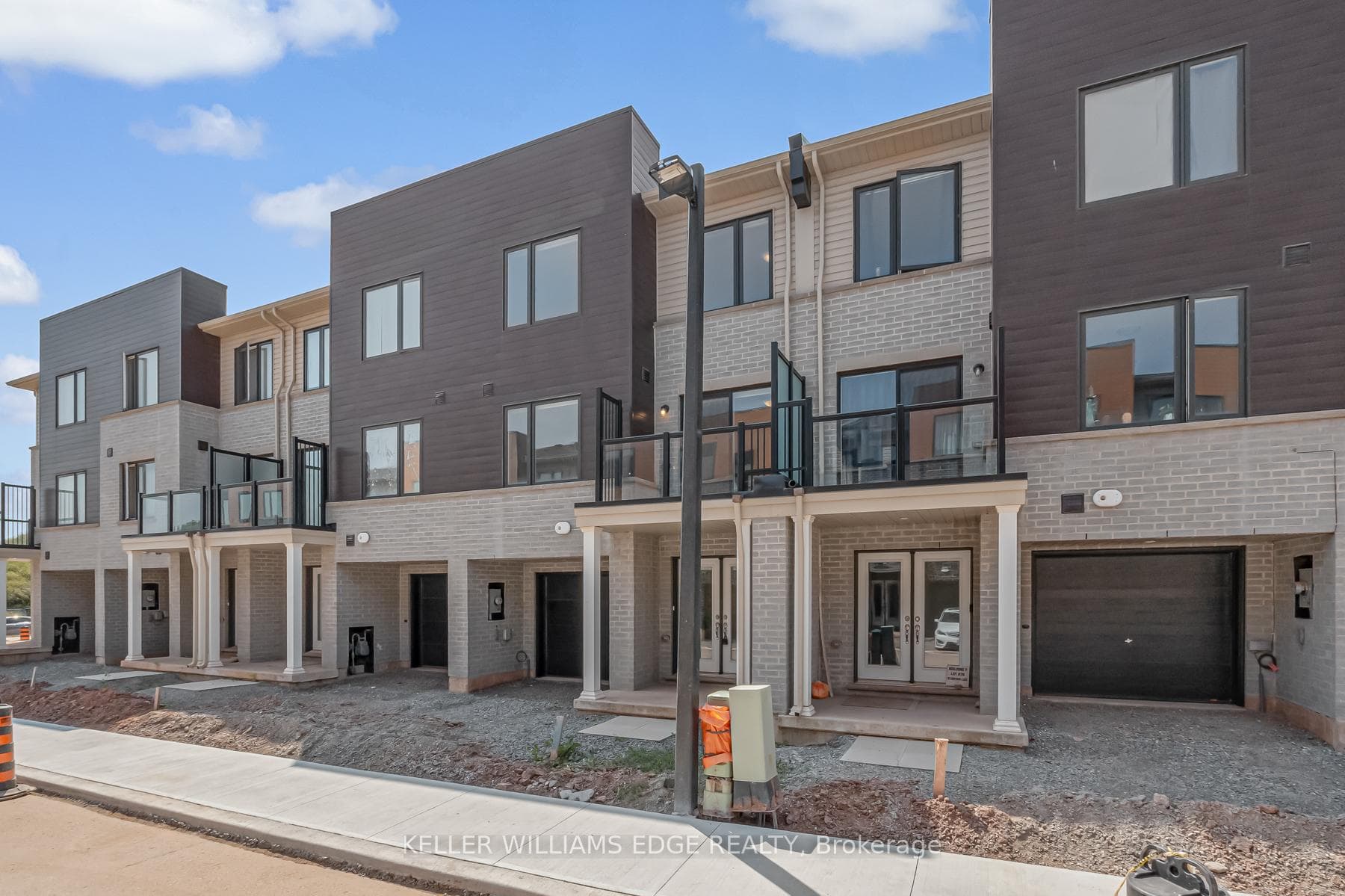 61 Dryden Lane photo 3