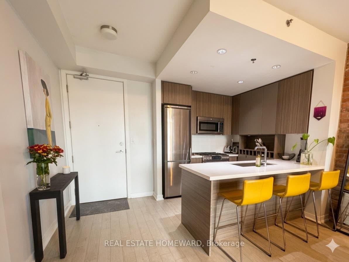 Seamless open-concept layout with modern style