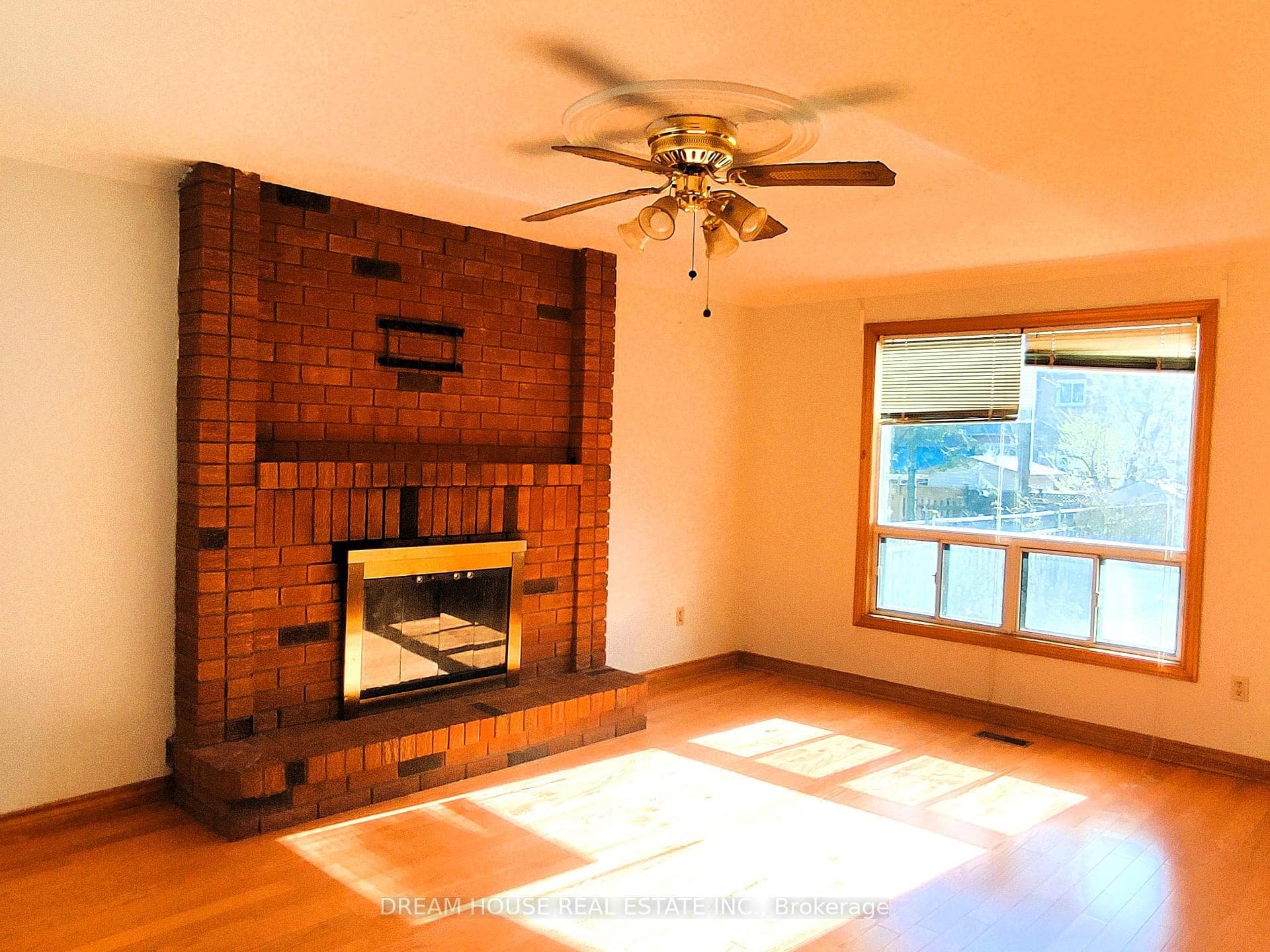 176 Conlins Road Unit MAIN photo 5