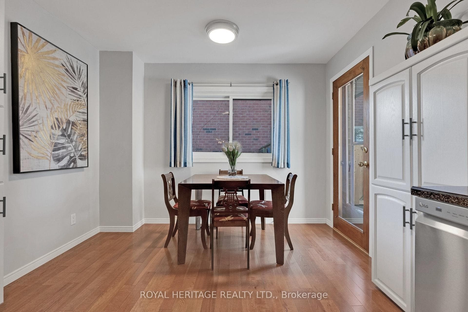 48 Barley Mill Crescent photo 9